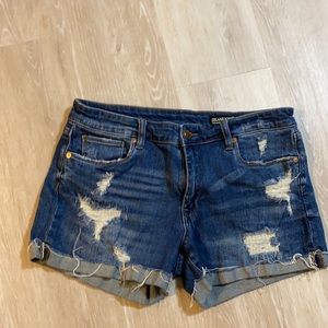 BLANK NYC distressed denim jean shorts